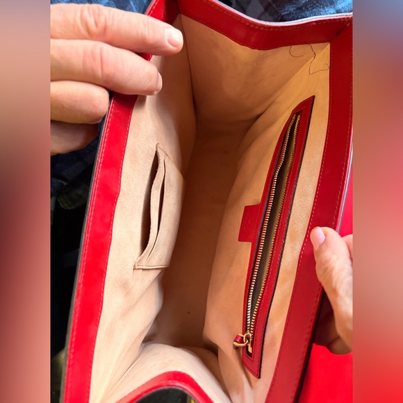 💕 Gucci Guccissima Padlock Top Handle - Large in Red - Picture 8 of 13